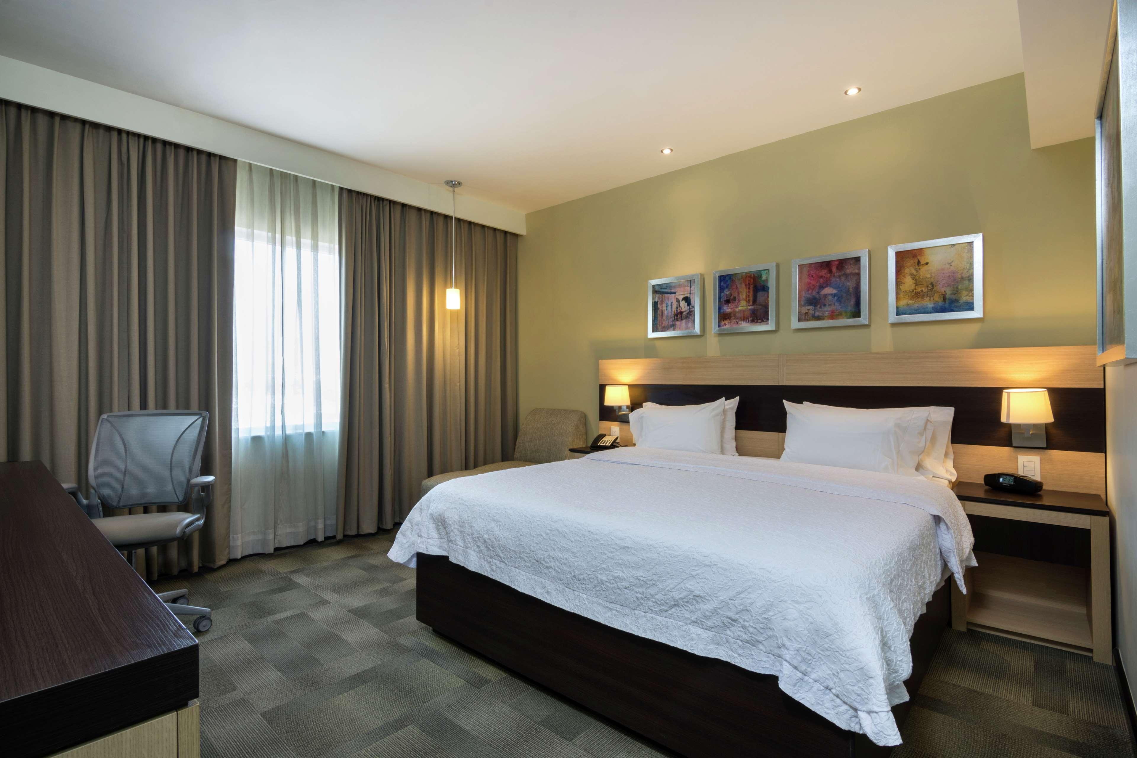 Hampton Inn By Hilton Silao-Aeropuerto, Mexico Bagian luar foto
