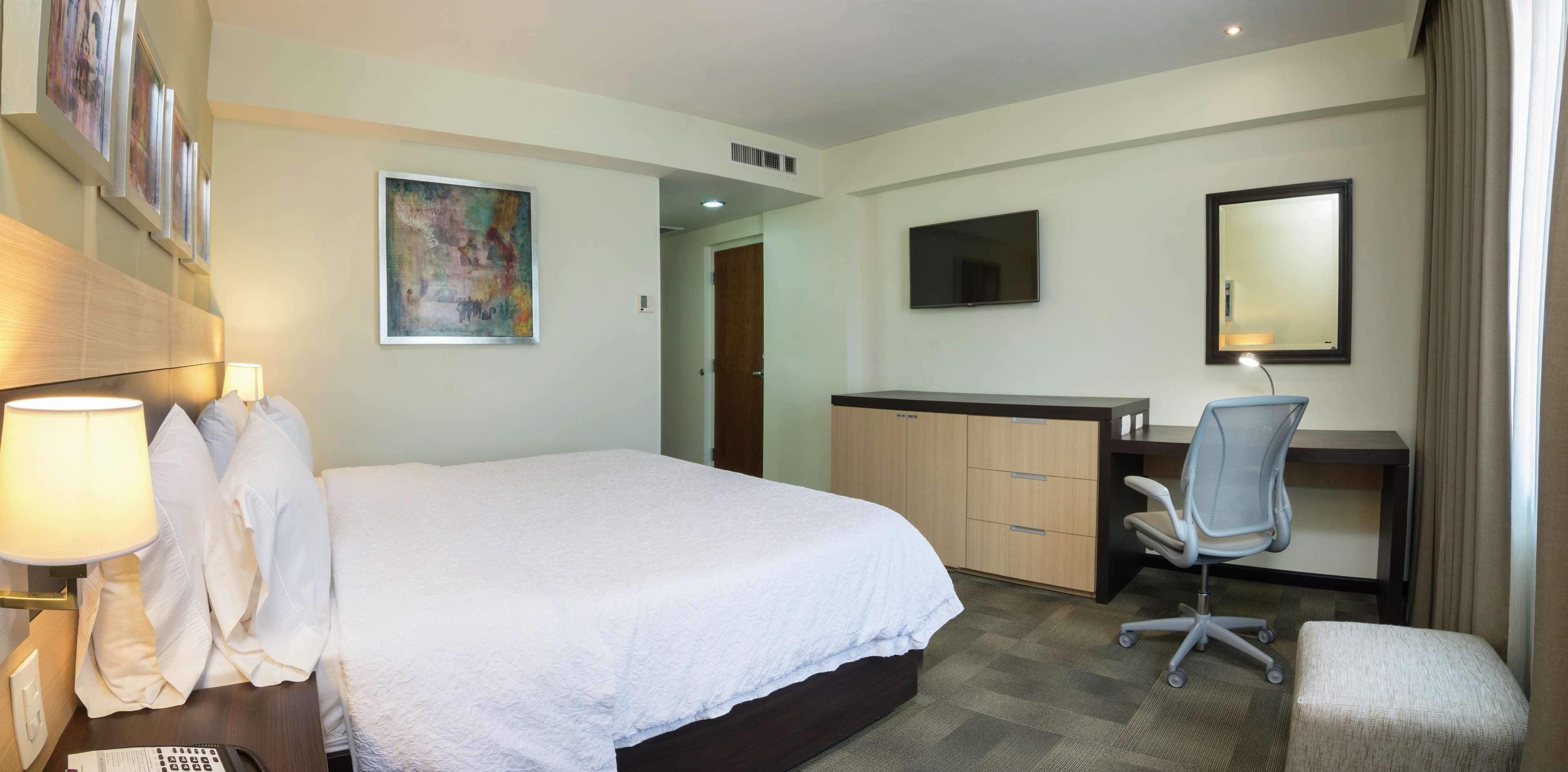 Hampton Inn By Hilton Silao-Aeropuerto, Mexico Bagian luar foto