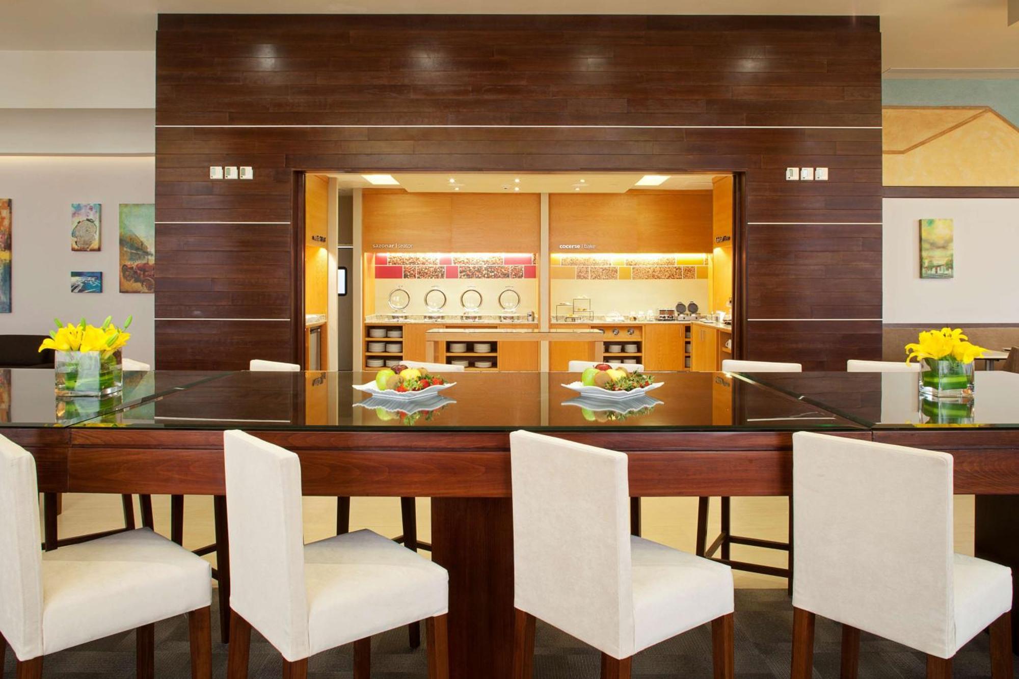 Hampton Inn By Hilton Silao-Aeropuerto, Mexico Bagian luar foto