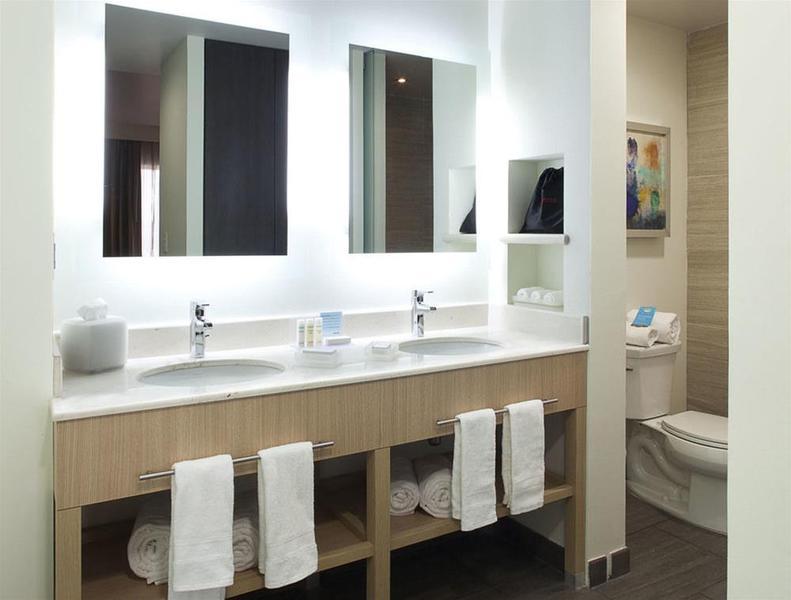 Hampton Inn By Hilton Silao-Aeropuerto, Mexico Bagian luar foto