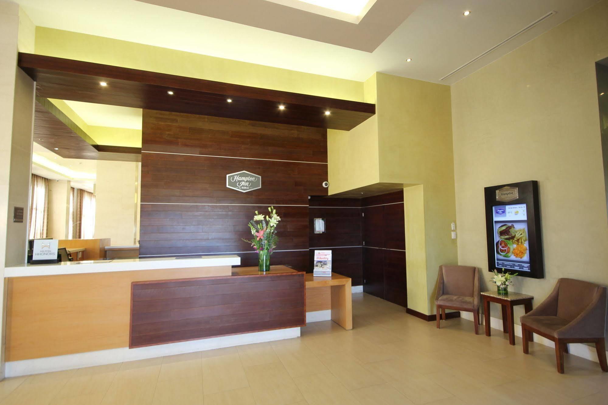 Hampton Inn By Hilton Silao-Aeropuerto, Mexico Bagian luar foto